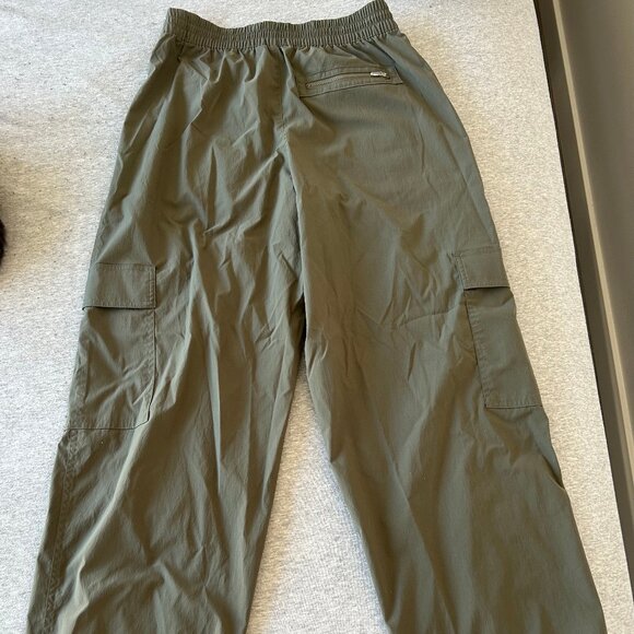 Athleta Cargo Pants - Picture 6 of 8
